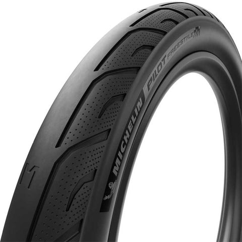 Michelin Pilot Freestyle tire